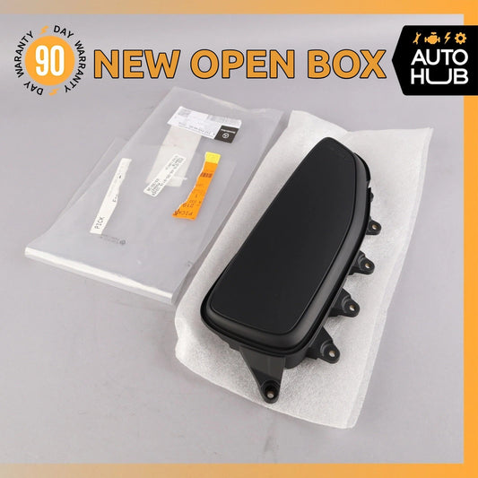 Mercedes W117 CLA45 GLA45 AMG GT Performance Seat Right Cover OEM NEW OPEN BOX - photo 1