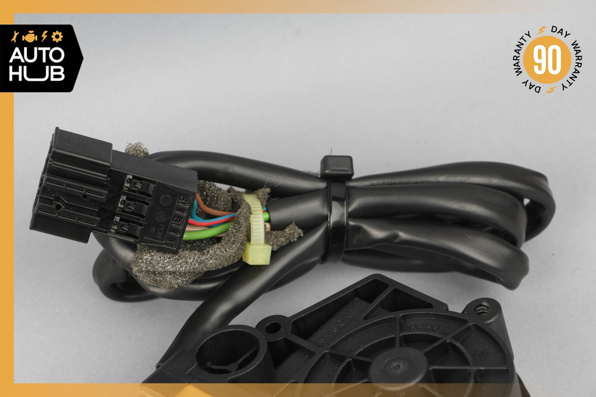 07-13 Mercedes W221 S550 S63 Rear Window Sun Shade Screen Roller Blind Motor OEM - photo 4