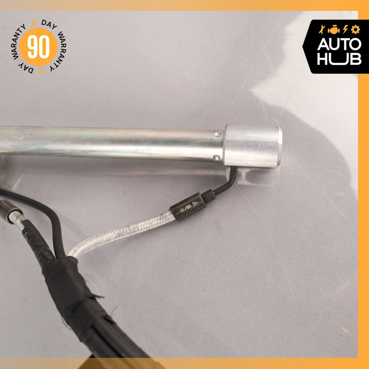 Mercedes W221 S550 Trunk Lid Locking Hydraulic Pull Down Pump w/ Foam Case OEM - photo 8