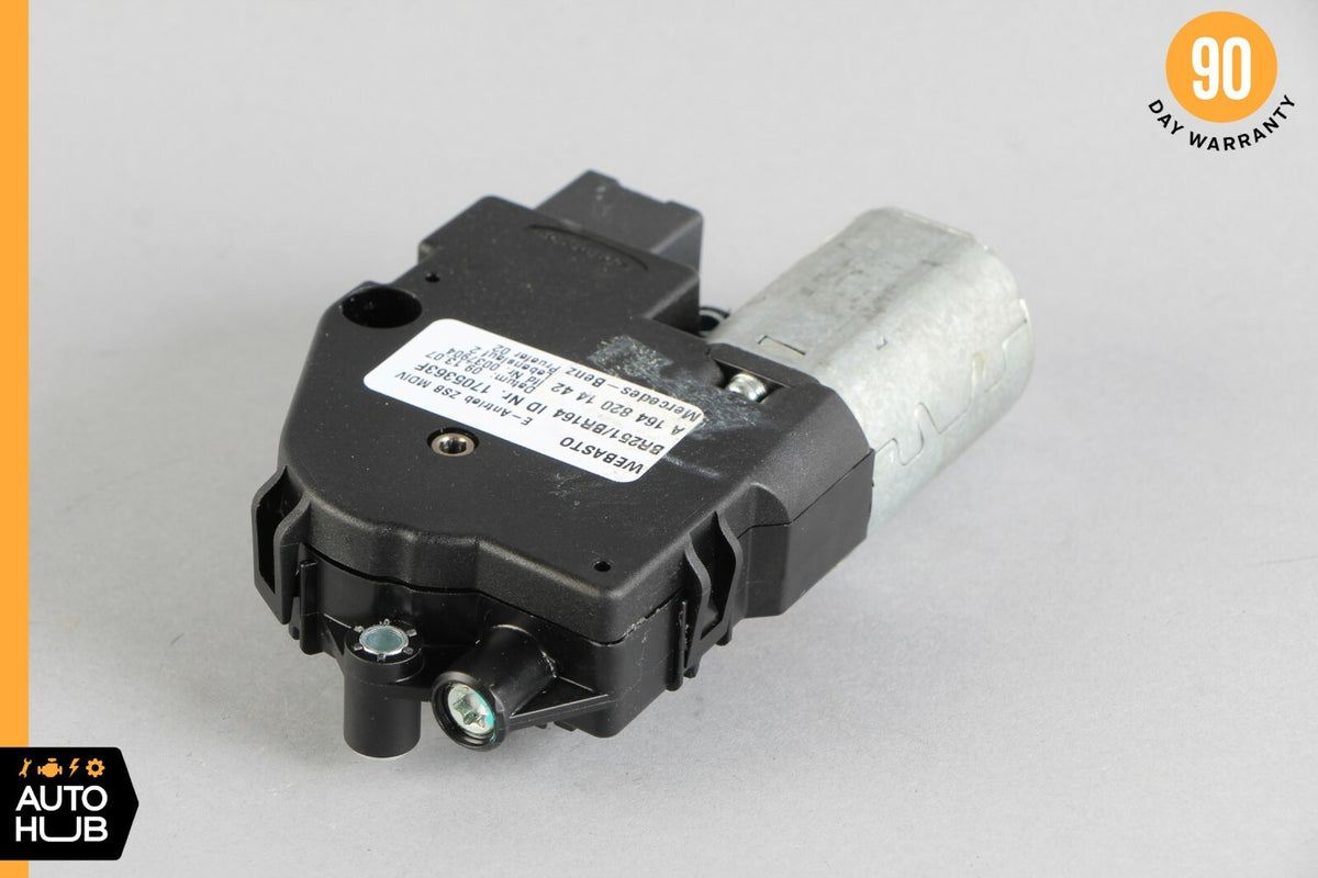 06-13 Mercedes W251 R350 ML550 Panoramic Sunroof Sun Roof Motor 1648201442 OEM - photo 2
