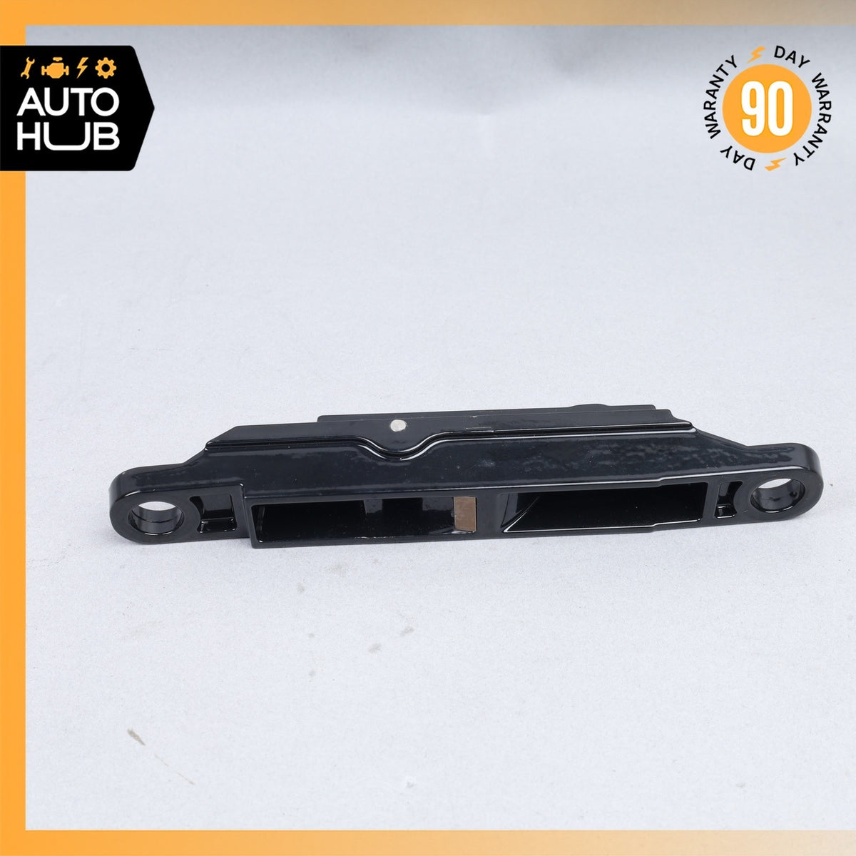 10-19 Maserati GranTurismo M145 Front Left Folding Roof Lock Striker OEM 23k - photo 3