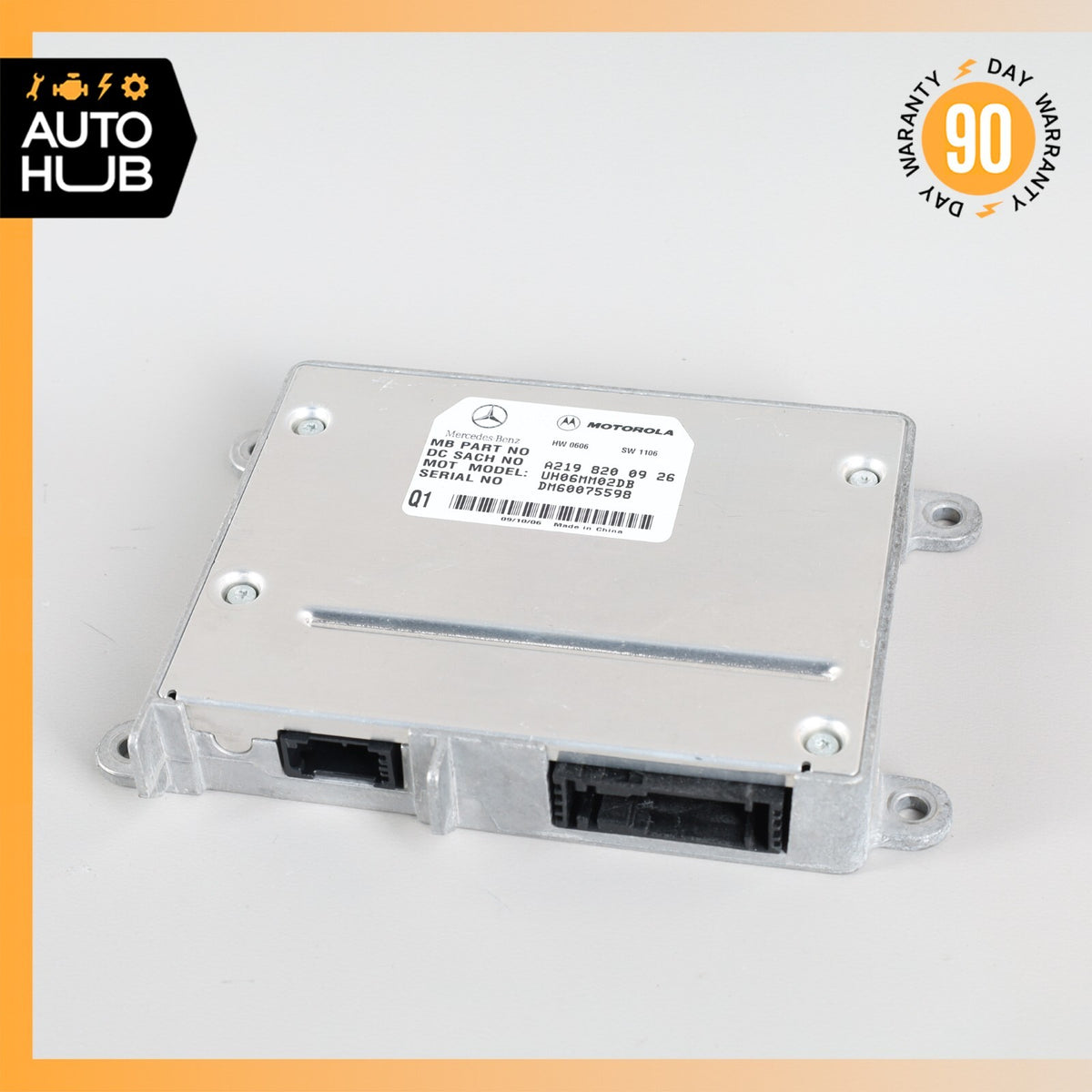 06-12 Mercedes R230 SL550 E350 Communication Control Module 2198200926 OEM - photo 1