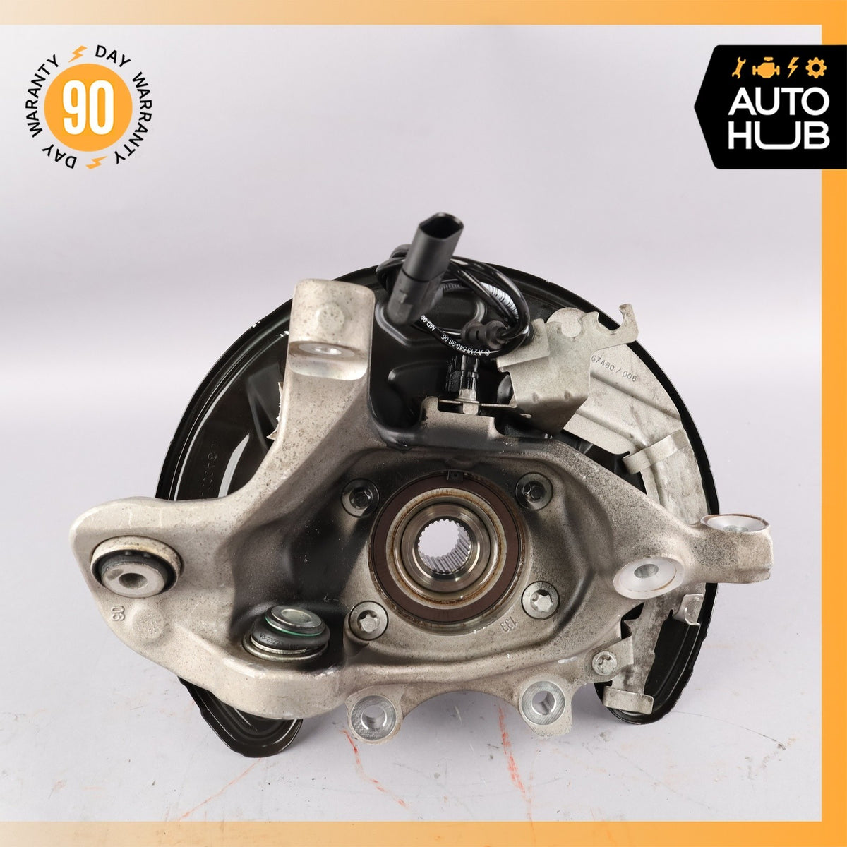 Mercedes W213 E43 AMG Rear Right Side Spindle Knuckle Hub OEM - photo 8