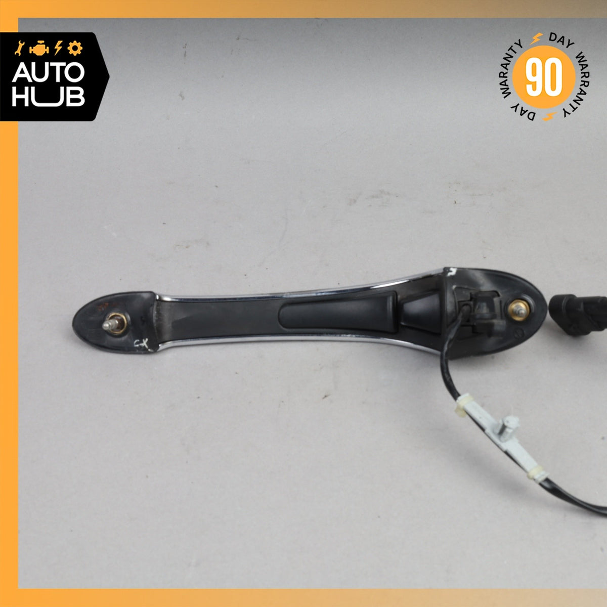 08-19 Maserati GranTurismo M145 Front Left Side Door Handle Chrome OEM - photo 4
