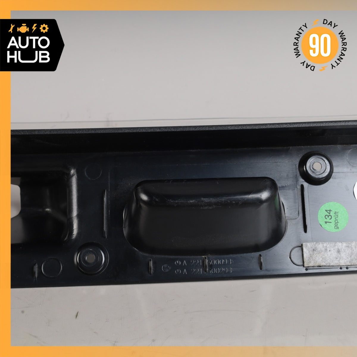 07-13 Mercedes W221 S450 S550 Trunk Lid Lock Latch Trim Cover 2217500093 OEM - photo 7