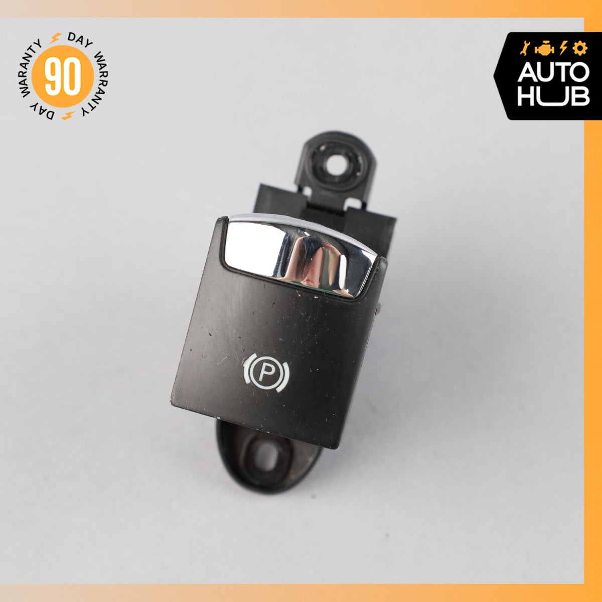 14-17 Maserati Quattroporte S Q4 Electronic Parking Button Switch 6700150060 OEM - photo 1