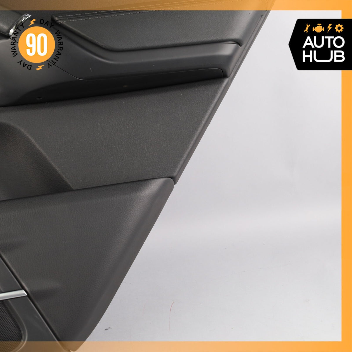 11-18 Porsche Cayenne 958 GTS Rear Right Side Interior Door Panel Black OEM 82k - photo 6