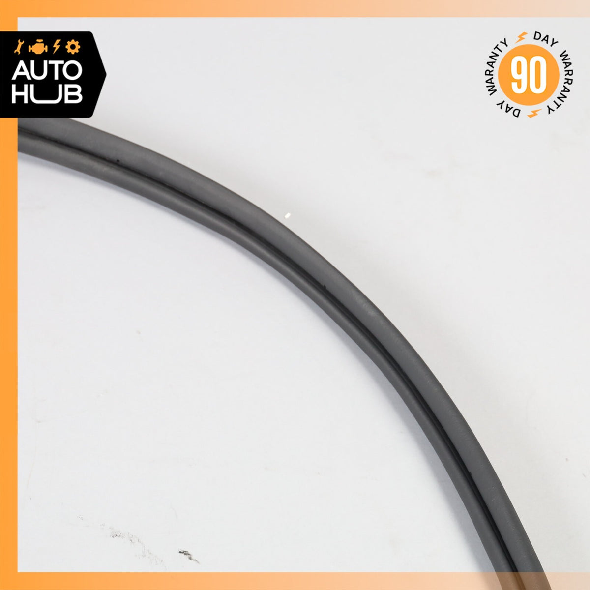 03-13 Maserati Quattroporte M139 Trunk Lid Cover Seal Rubber 66517200 OEM - photo 4