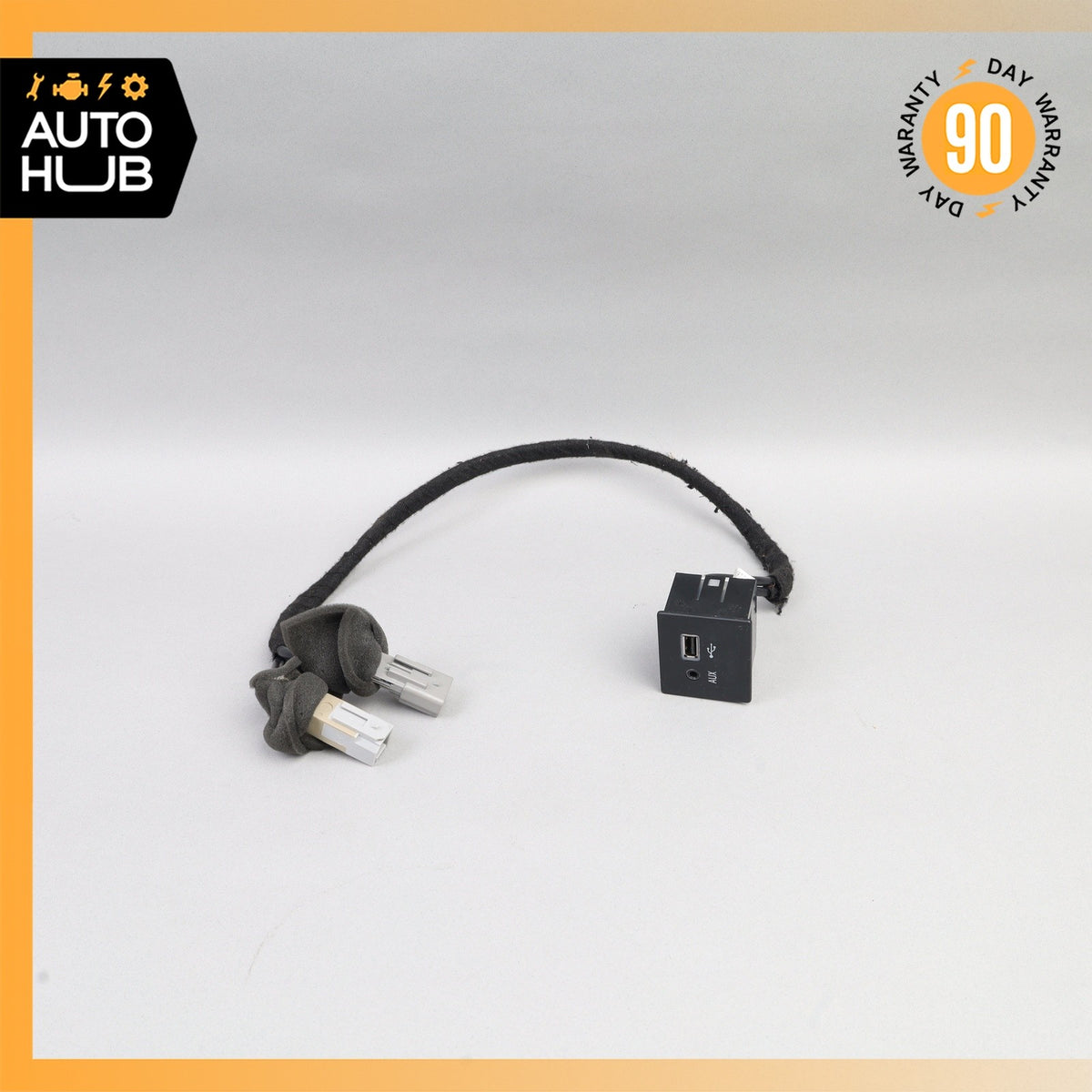 14-17 Maserati Quattroporte S Q4 M156 Center Console Usb Phone Aux Input OEM - photo 2