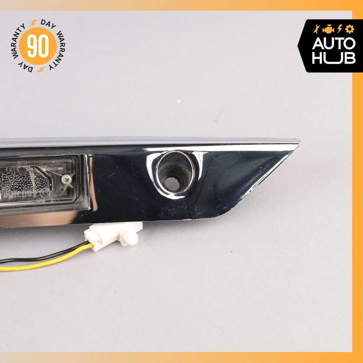 02-07 Maserati M138 4200 Coupe Rear Trunk Lid Moulding Plate w/Lights OEM - photo 15