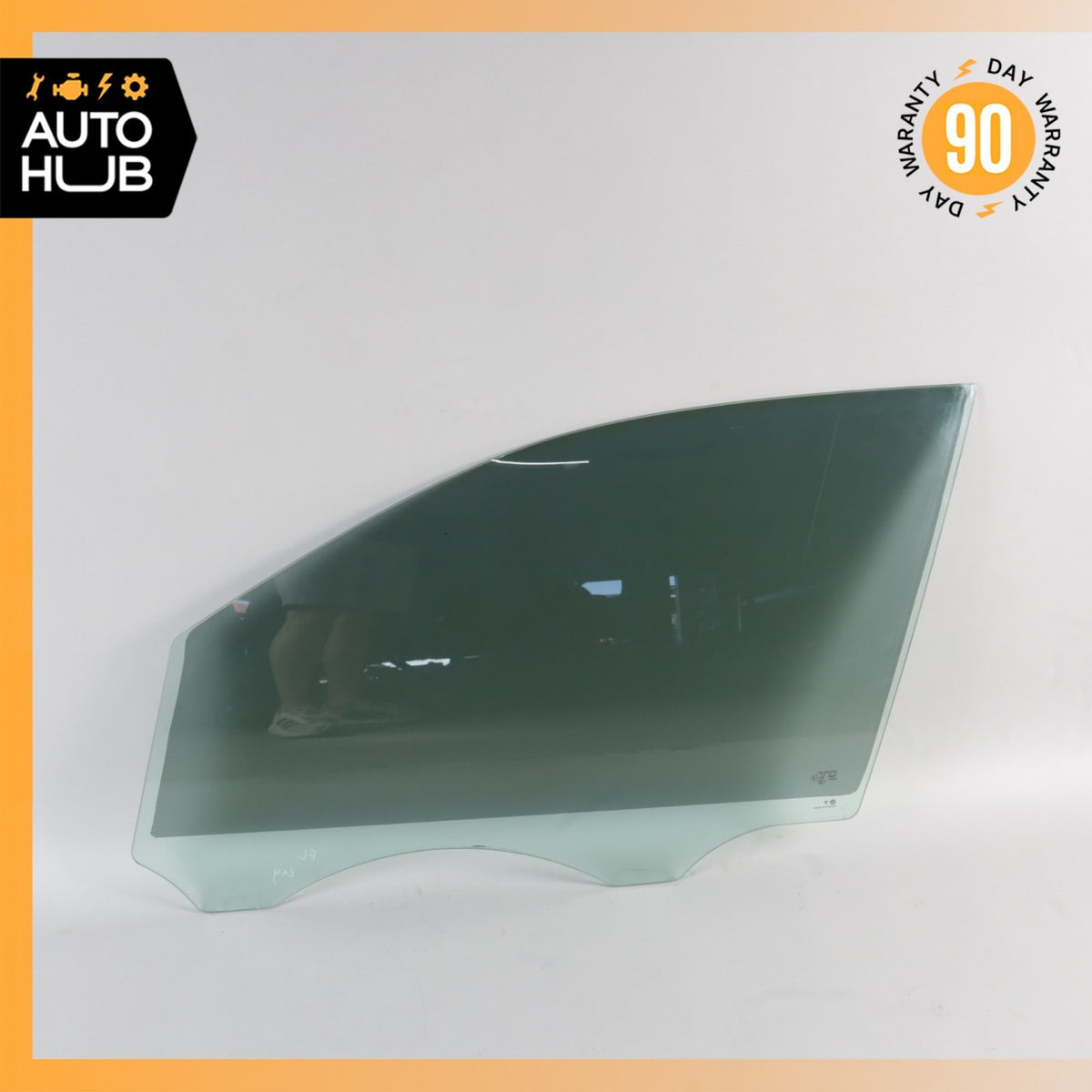 11-18 Porsche Cayenne 958 Front Left Driver Side Door Window Glass OEM - photo 1