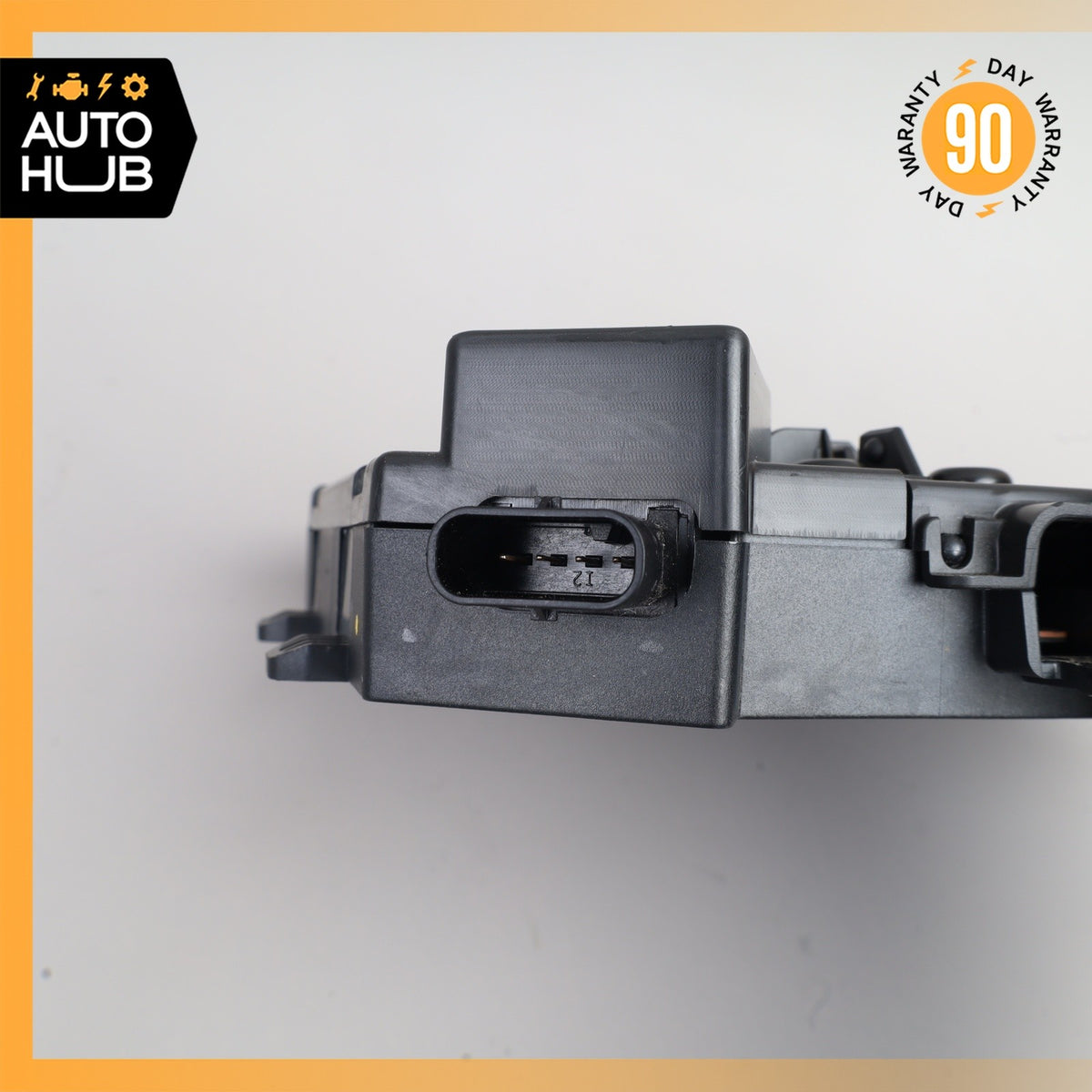 15-19 Mercedes X253 GLC300 C300 Fuse Box Distribution Box 2055402850 OEM - photo 7