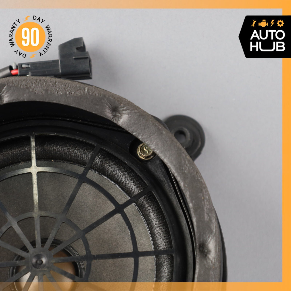 02-05 Mercedes W163 ML500 ML320 Rear Left Bose Speaker Assembly 1638200702 OEM - photo 3