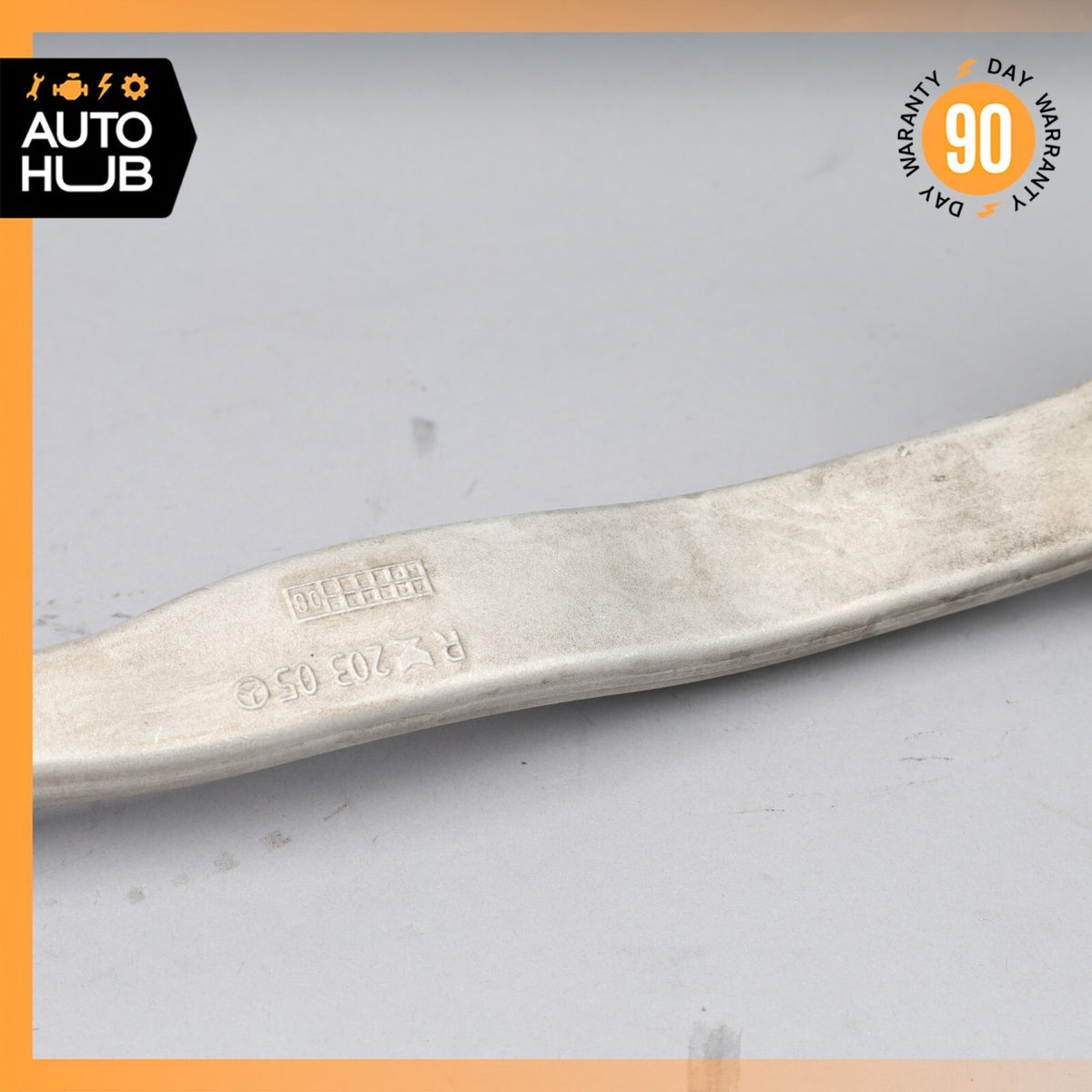 Mercedes W204 C300 SLK350 E400 Front Right Upper Control Arm 2043304411 OEM - photo 8