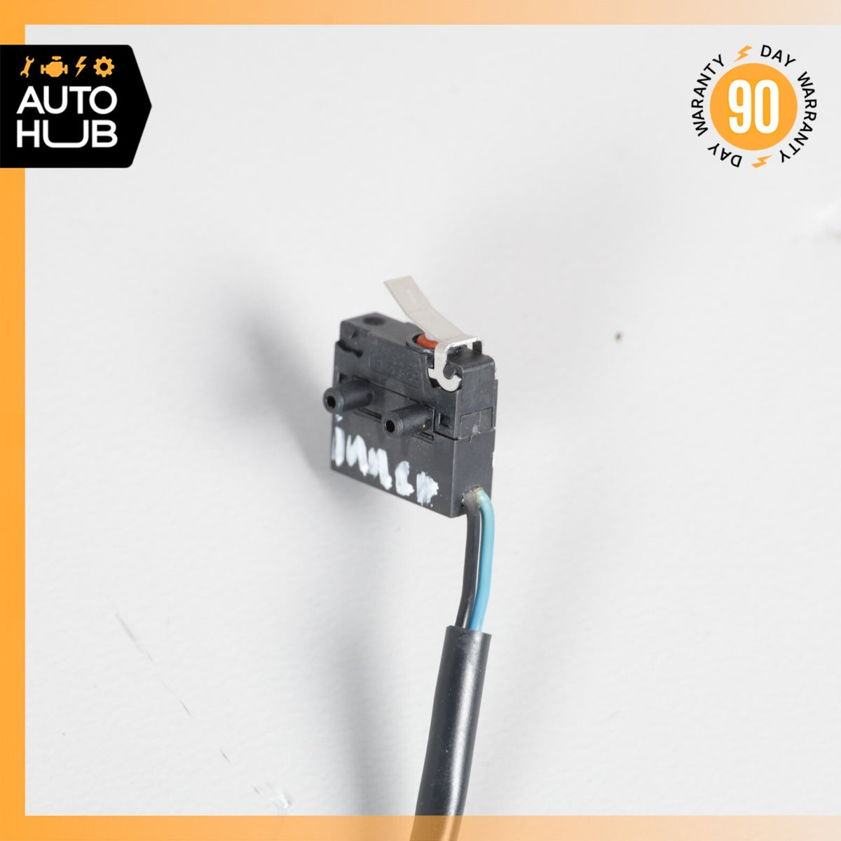 Bentley Continental GT Trunk Emergency Inner Release Handle Micro Switch OEM - photo 5