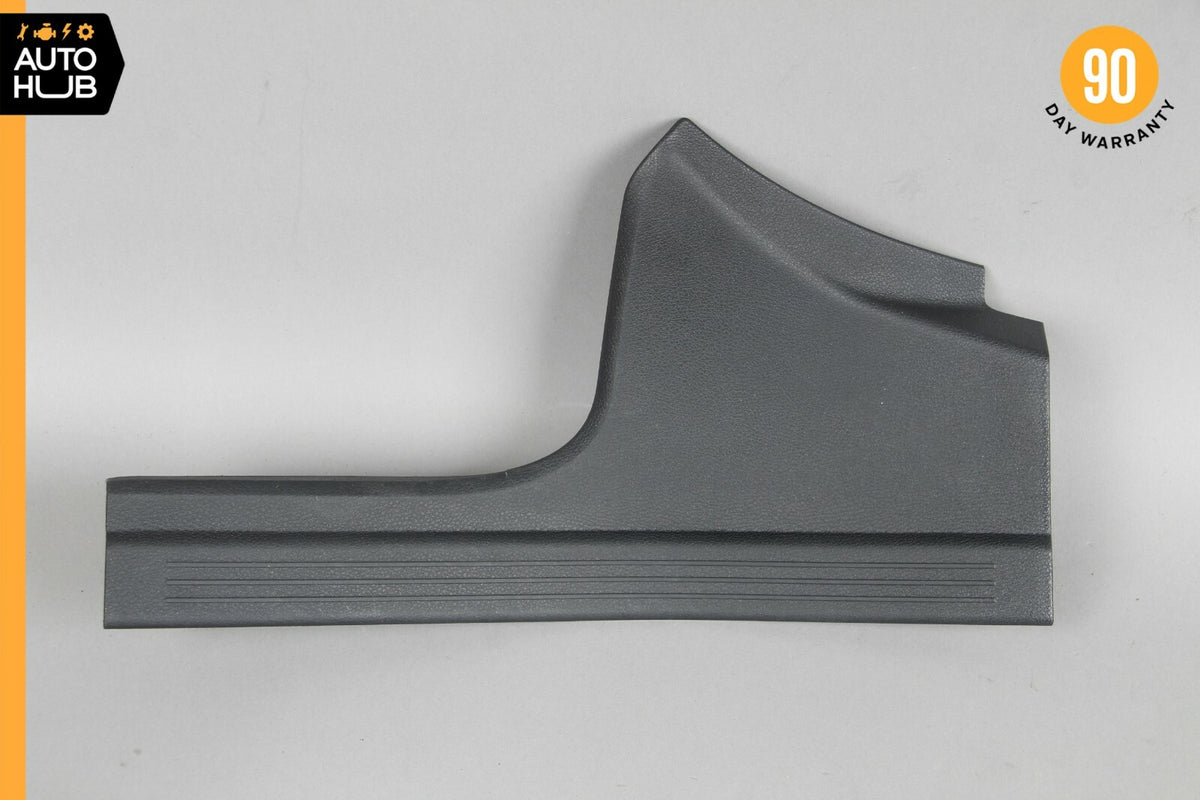 10-18 Mercedes W212 E400 CLS550 E350 Rear Left Side Rail Cover Black OEM 36k - photo 1