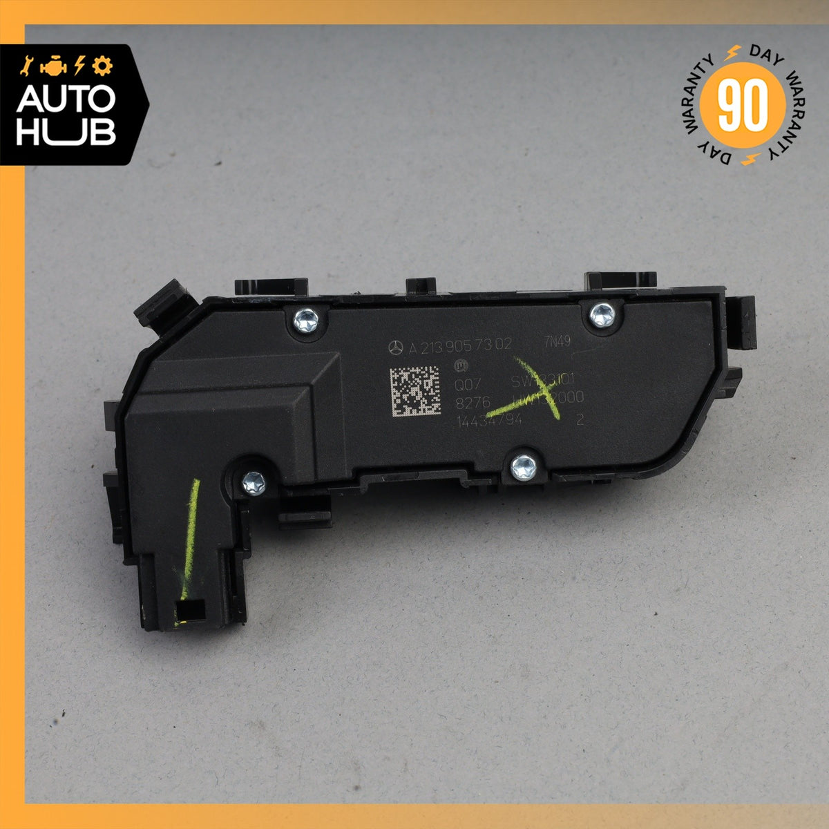 Mercedes X253 GLC300 Front Left Driver Side Door Seat Heated Switch OEM - photo 7