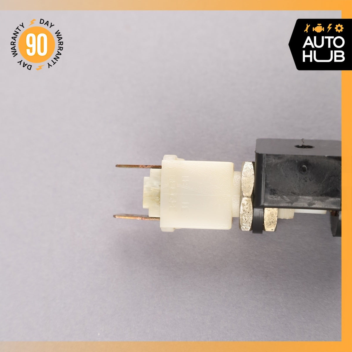 81-86 Rolls Royce Silver Spirit Spur Dashboard Glove Box Lamp Switch OEM 22k - photo 9