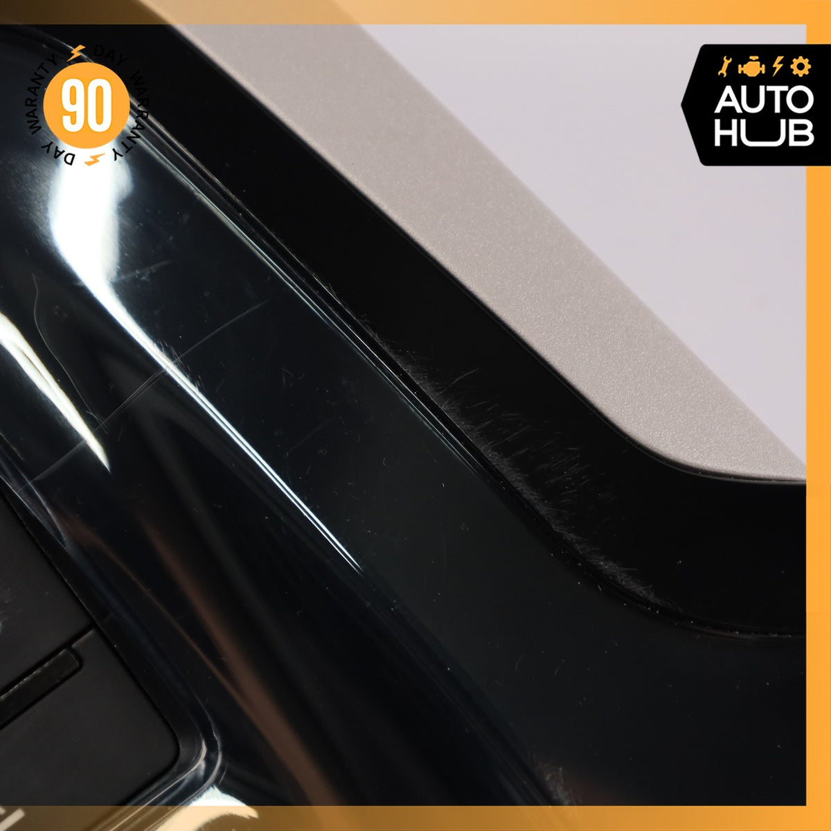 Alfa Romeo 952 Giulia Dome Light Overhead Map Lamp Light Black OEM - photo 9
