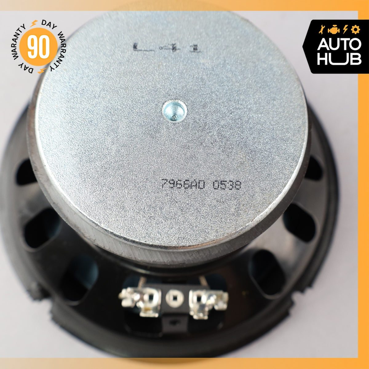 06-12 Mercedes W251 R320 R350 R500 Rear Trunk Subwoofer Speaker 2518200002 OEM - photo 8