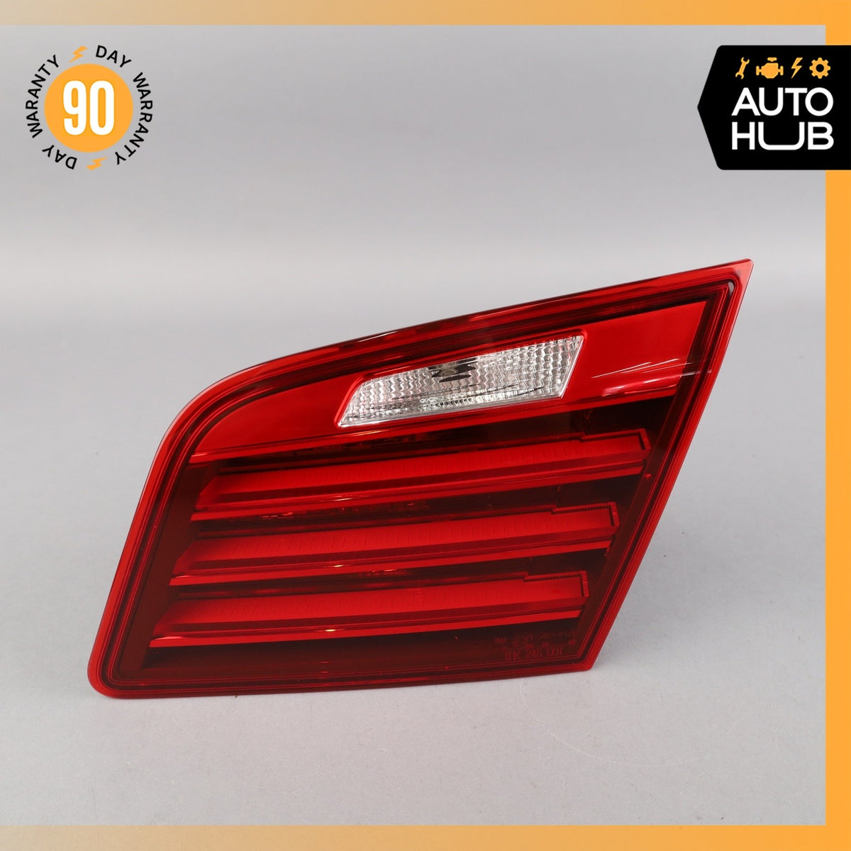 14-17 BMW F10 528i 535i Rear Right Inner Tail Light 63217306164 OEM - photo 1