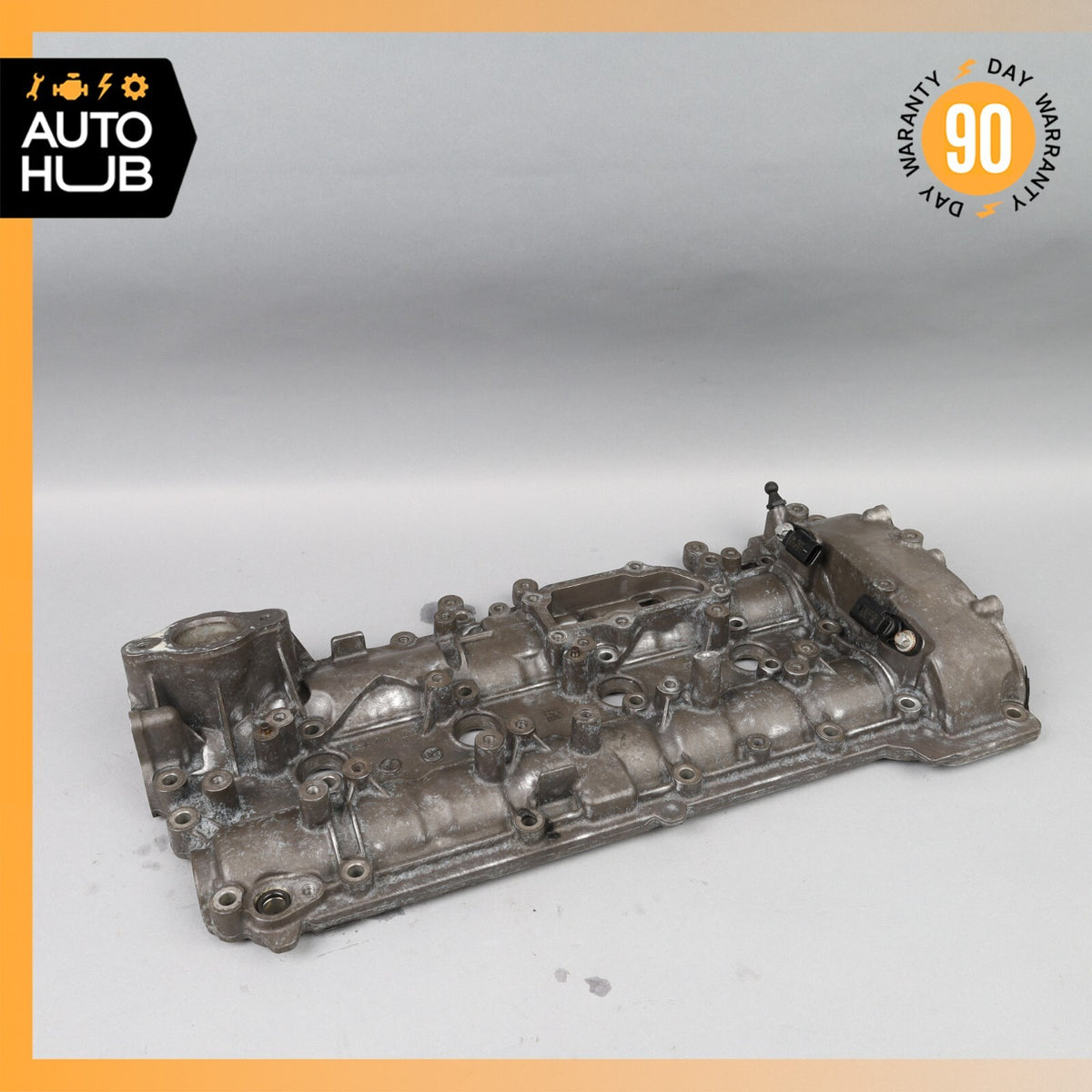 Aston Martin DB11 / C63 M177 Right Side Engine Cylinder Head Valve Cover OEM 7k - photo 9