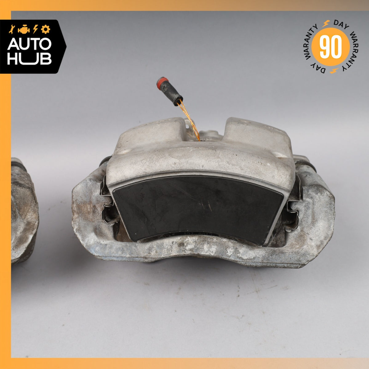 08-14 Mercedes W204 C300 C250 Front Brake Calipers Left and Right Set OEM - photo 2