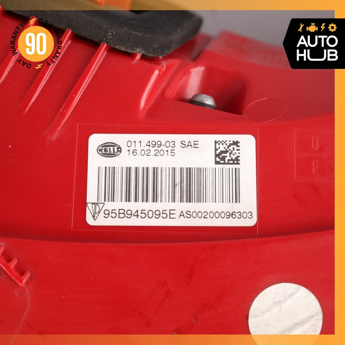 15-18 Porsche Macan 95B S GTS Left Side Outer Tail Light Lamp 95B945095E OEM - photo 14