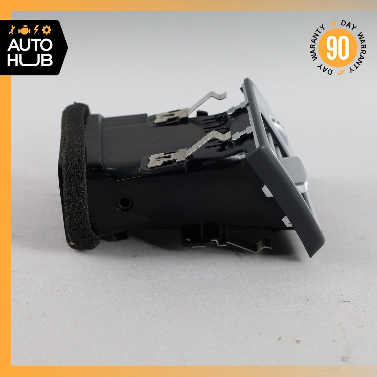14-17 Mercedes W207 E350 E550  Left Driver Side Dashboard AC A/C Air Vent OEM - photo 7