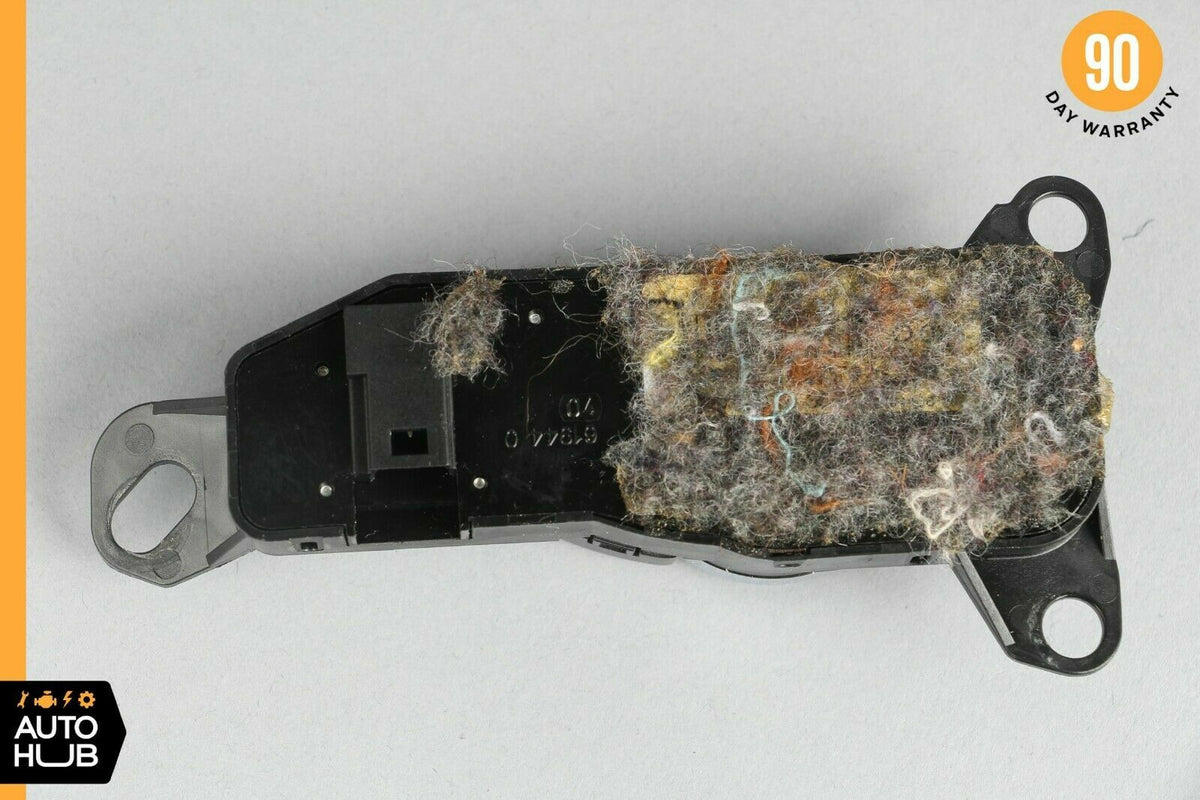 03-11 Mercedes W219 CLS550 E320 Door Mirror Control Switch 2118215779 OEM - photo 6