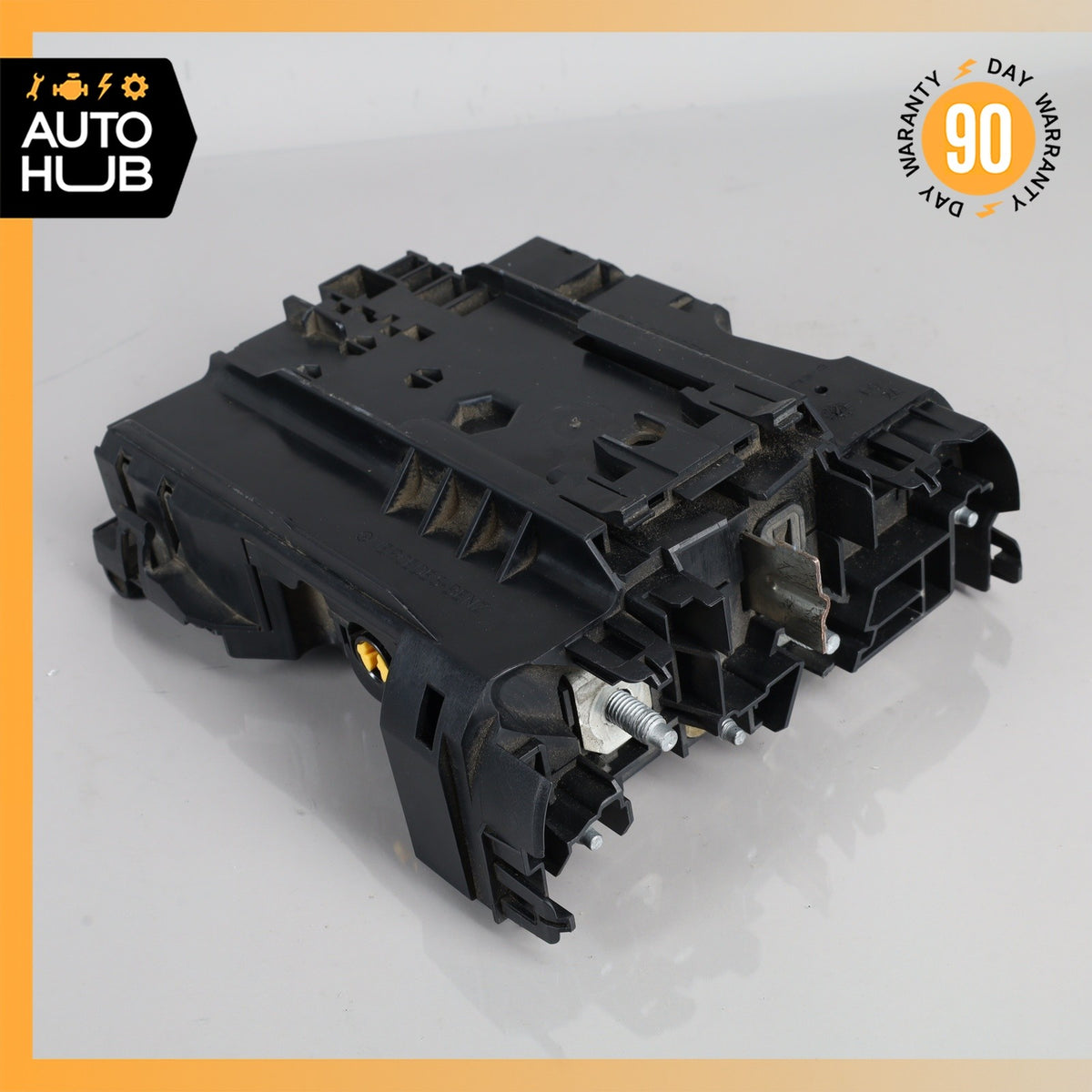 08-09 Mercedes W204 C63 AMG C300 C350 Front Fusebox Control Module OEM - photo 11