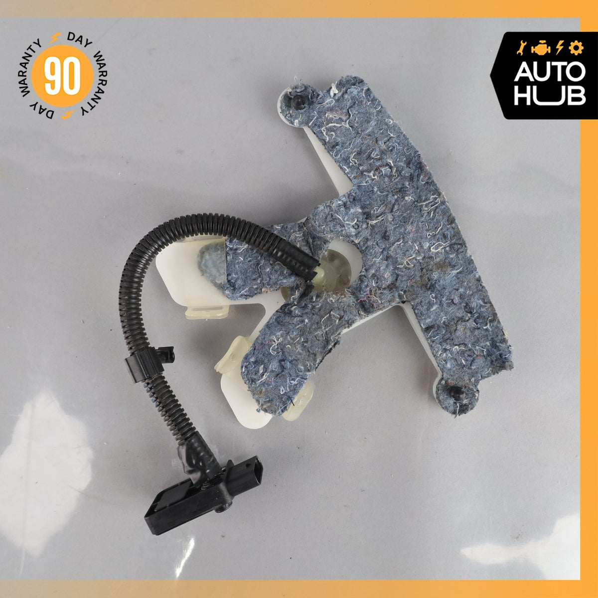 Mercedes W205 C63 AMG Right Side Seat Occupancy Sensor SRS Mat 2138700010 OEM - photo 6