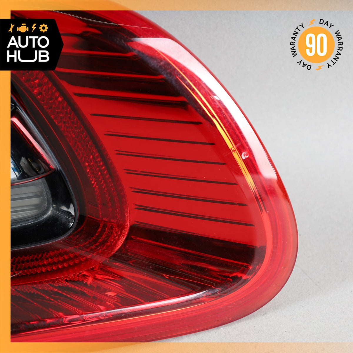 15-18 Porsche Macan 95B Rear Left Side Inner Tail Light Lamp 95B945093G OEM 88k - photo 8