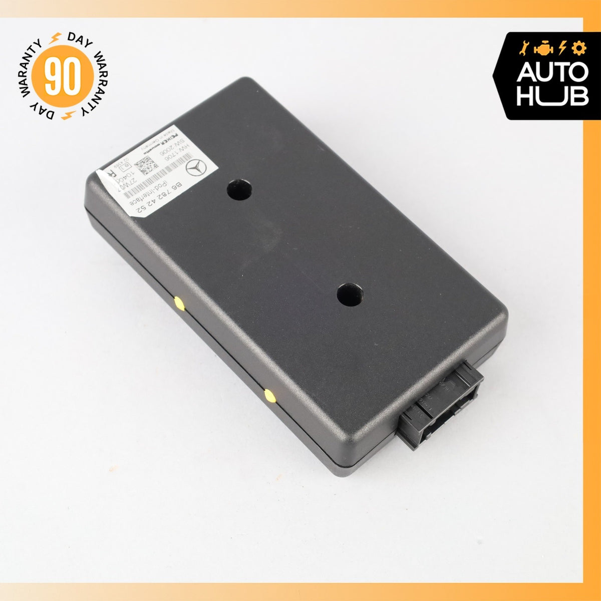 07-13 Mercedes W209 CLK350 ML63 E350 Ipod Interface Control Module B67824252 OEM - photo 2
