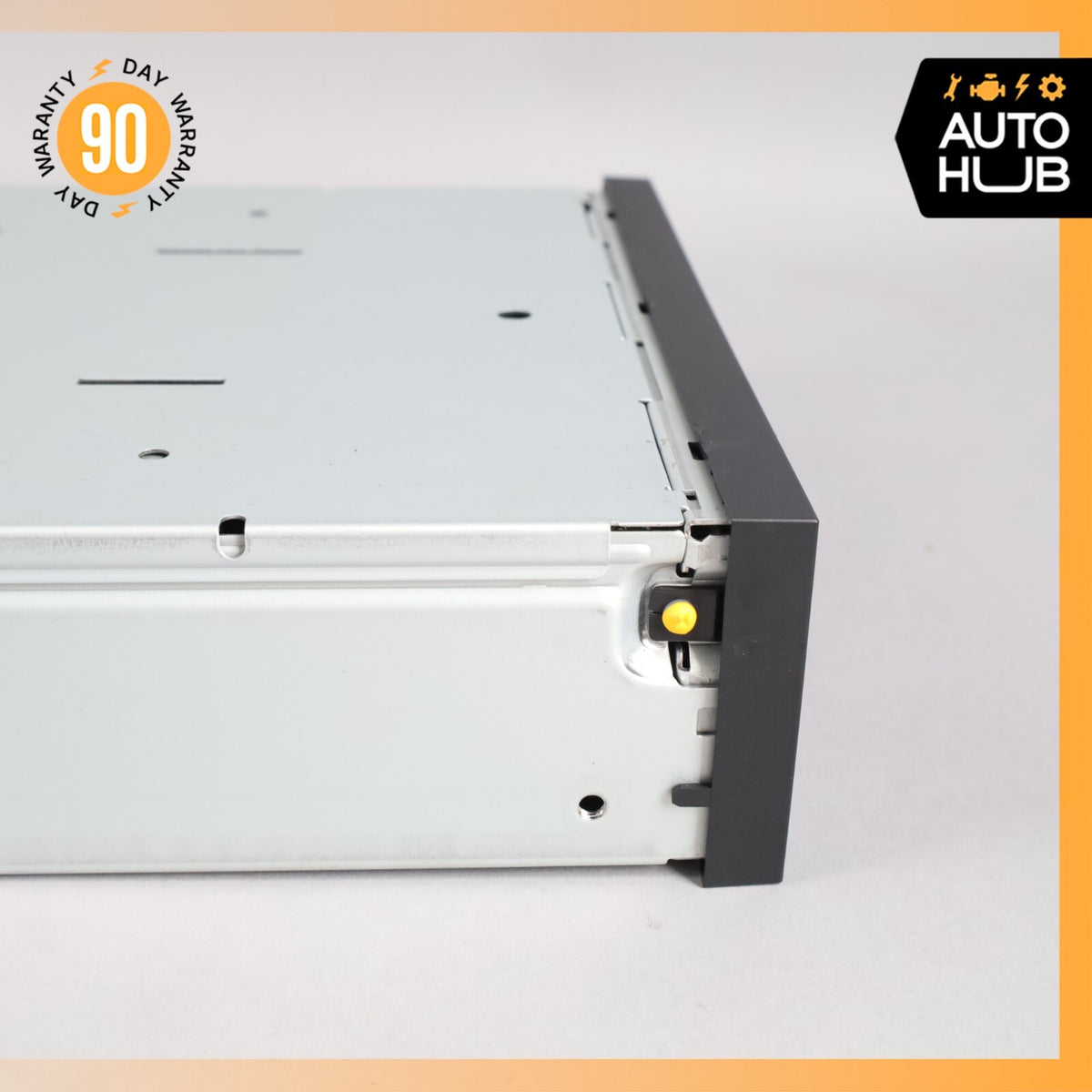 03-13 Mercedes R171 SLK280 CLS550 E55 AMG Radio 6 Disk CD Changer Player OEM - photo 10