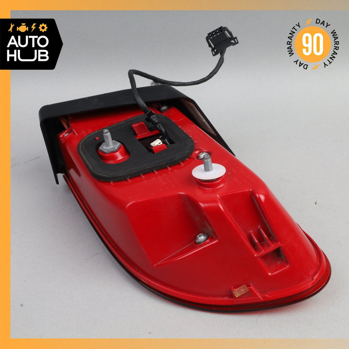 15-18 Porsche Macan 95B Rear Left Driver Side Inner Tail Light Lamp OEM 63k - photo 18