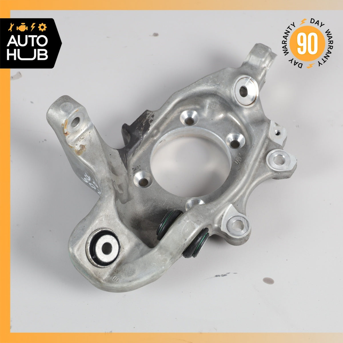 Mercedes W205 C300 Rear Right Side Spindle Knuckle 2053571000 OEM - photo 10