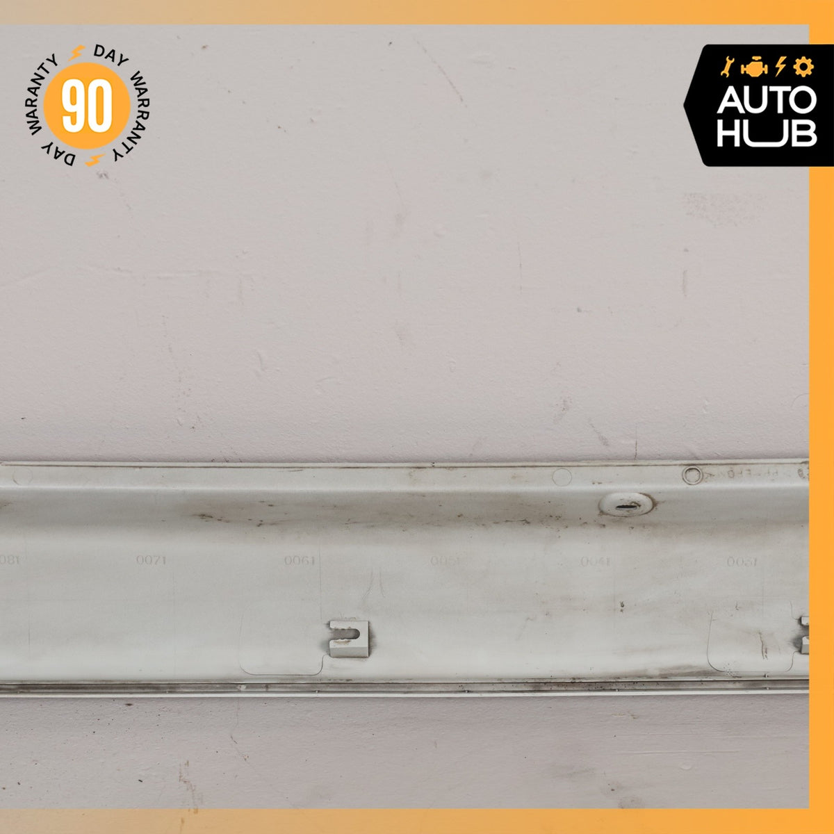 98-05 Mercedes W163 ML350 ML320 Base Rocker Panel Side Skirt Right Side OEM - photo 11