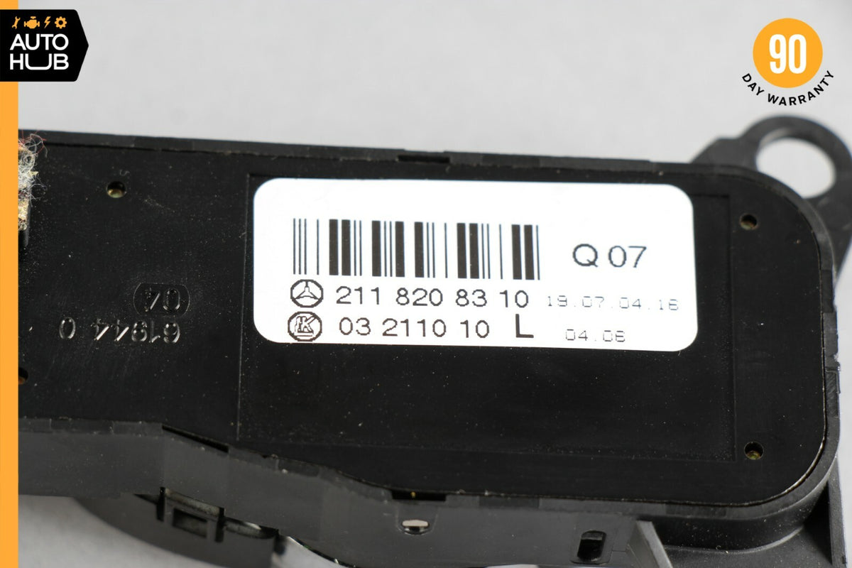 03-11 Mercedes W211 E320 CLS500 Door Mirror Control Switch 2118208310 OEM - photo 8
