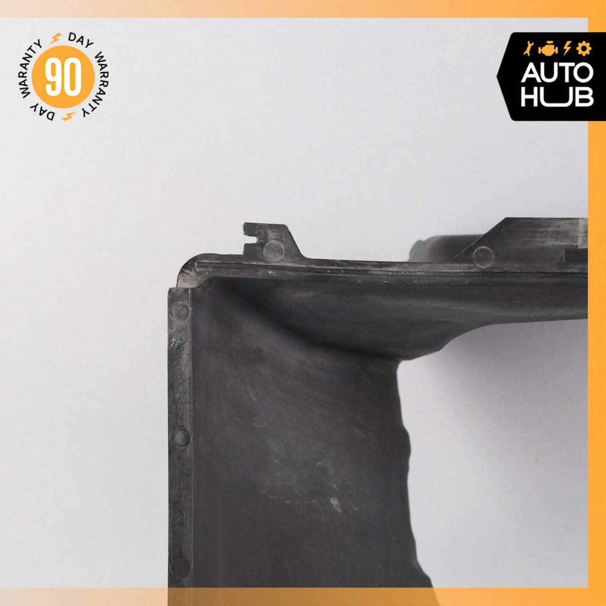 2015 Porsche Macan S 95B Front Right Side Intercooler Air Guide Duct OEM - photo 8
