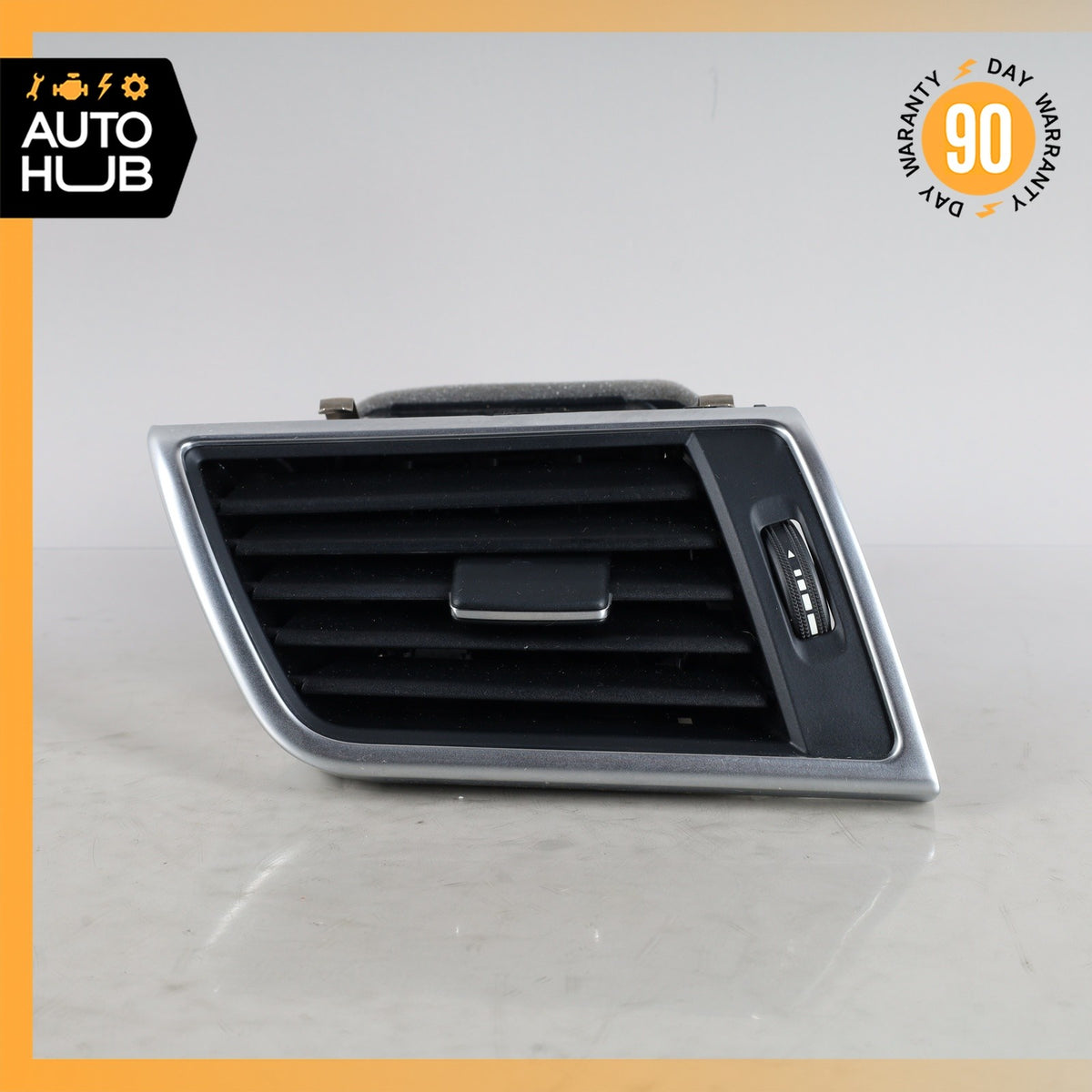 12-16 Mercedes W166 ML350 GL450 Center Dash AC A/C Air Vent Grill Left Side OEM - photo 3