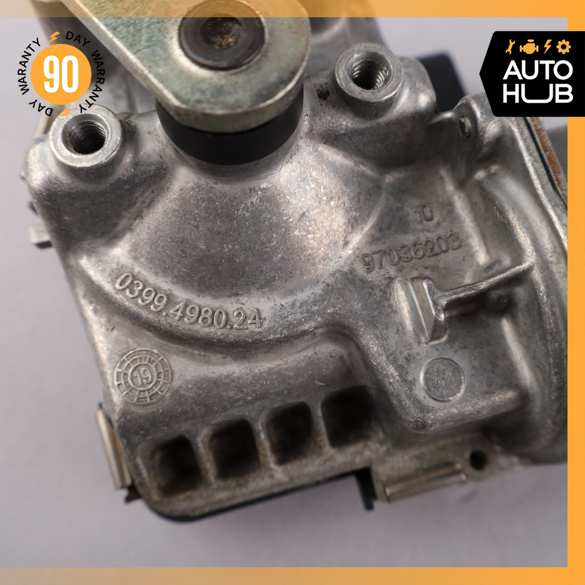 17-20 Mercedes W213 E350 E300 E63 AMG Windshield Washer Wiper Motor OEM 58k - photo 10