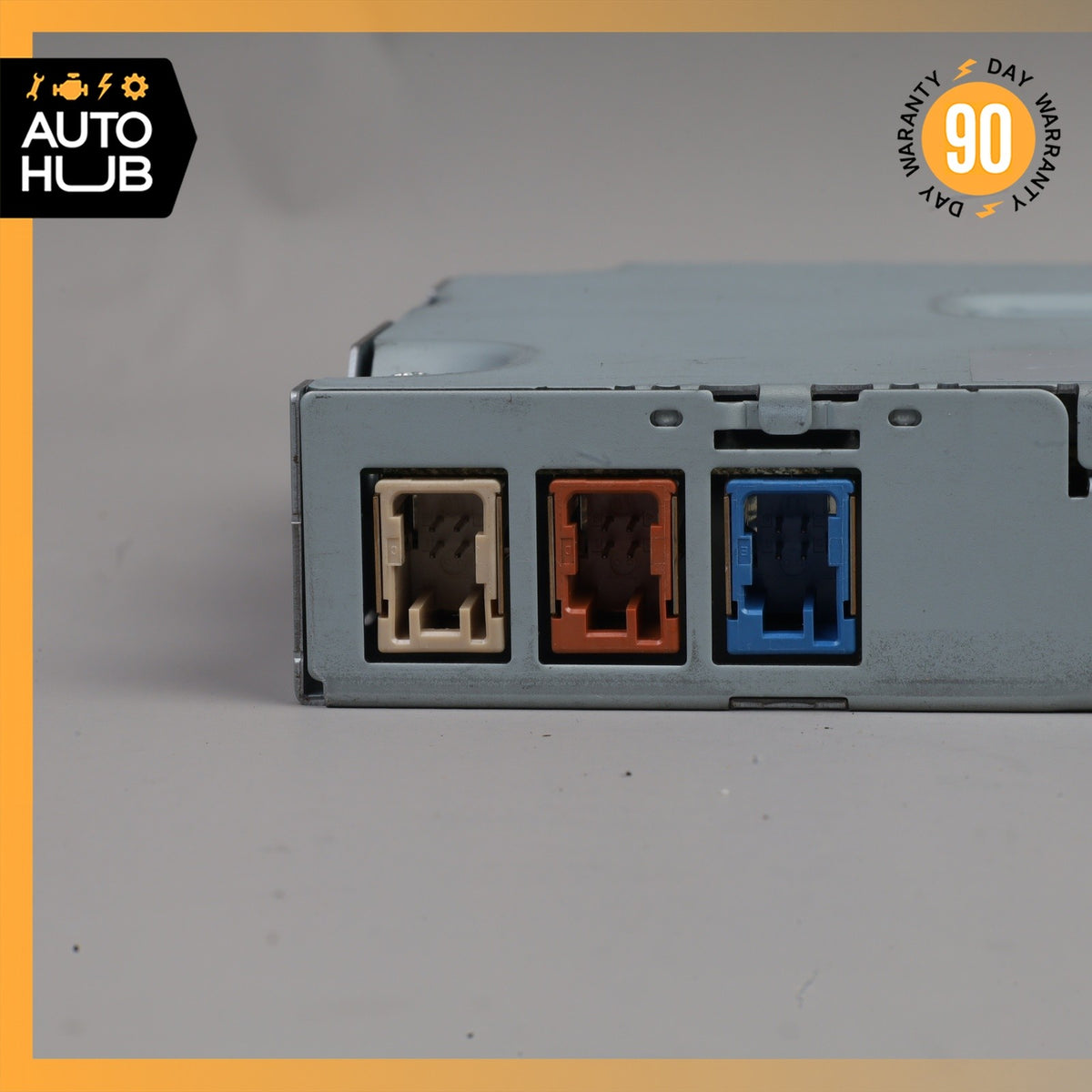 17-18 Infinity Q60 Navigation Control Module OEM 71k - photo 5