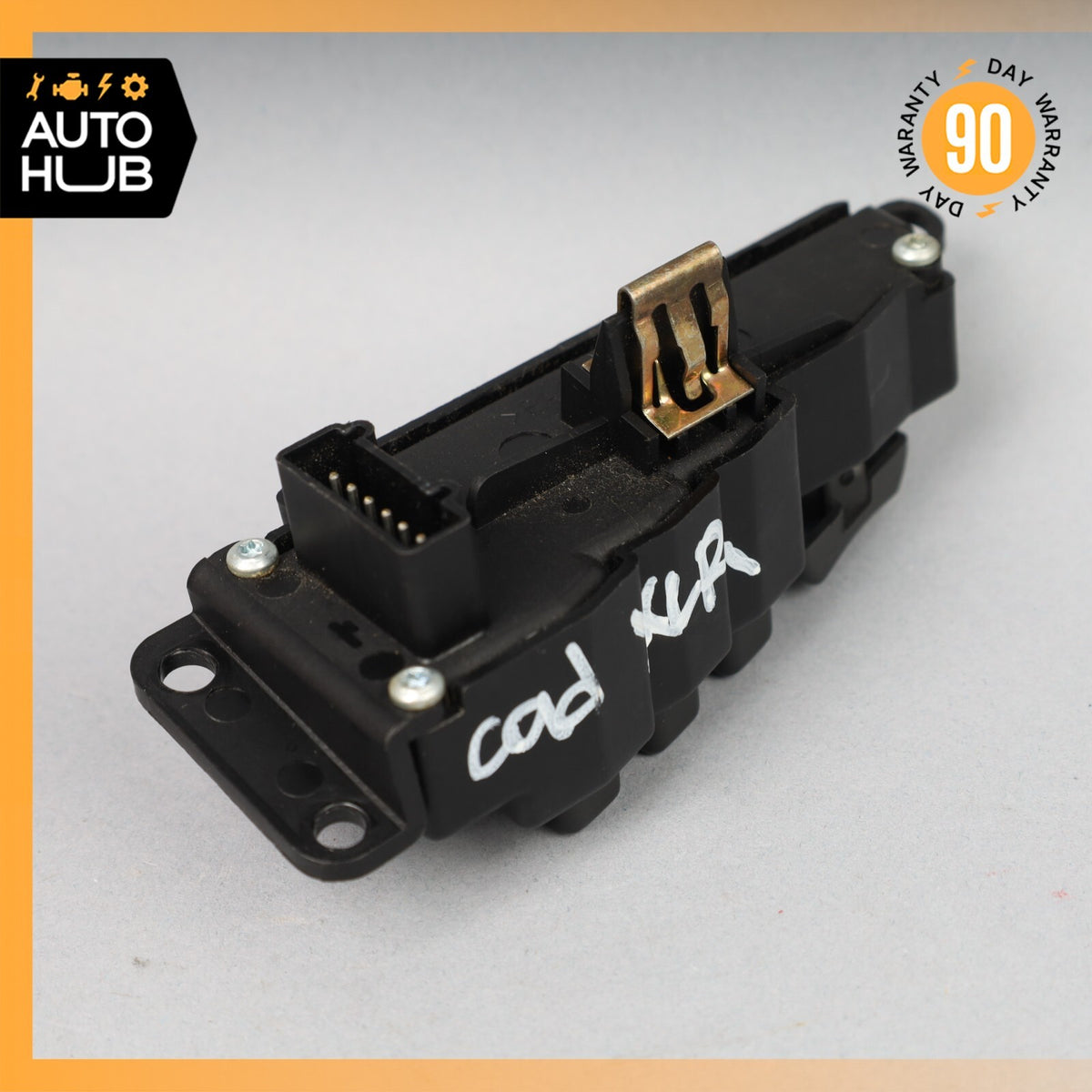 04-09 Cadillac XLR Information Display Switch Button 15251160 OEM - photo 7