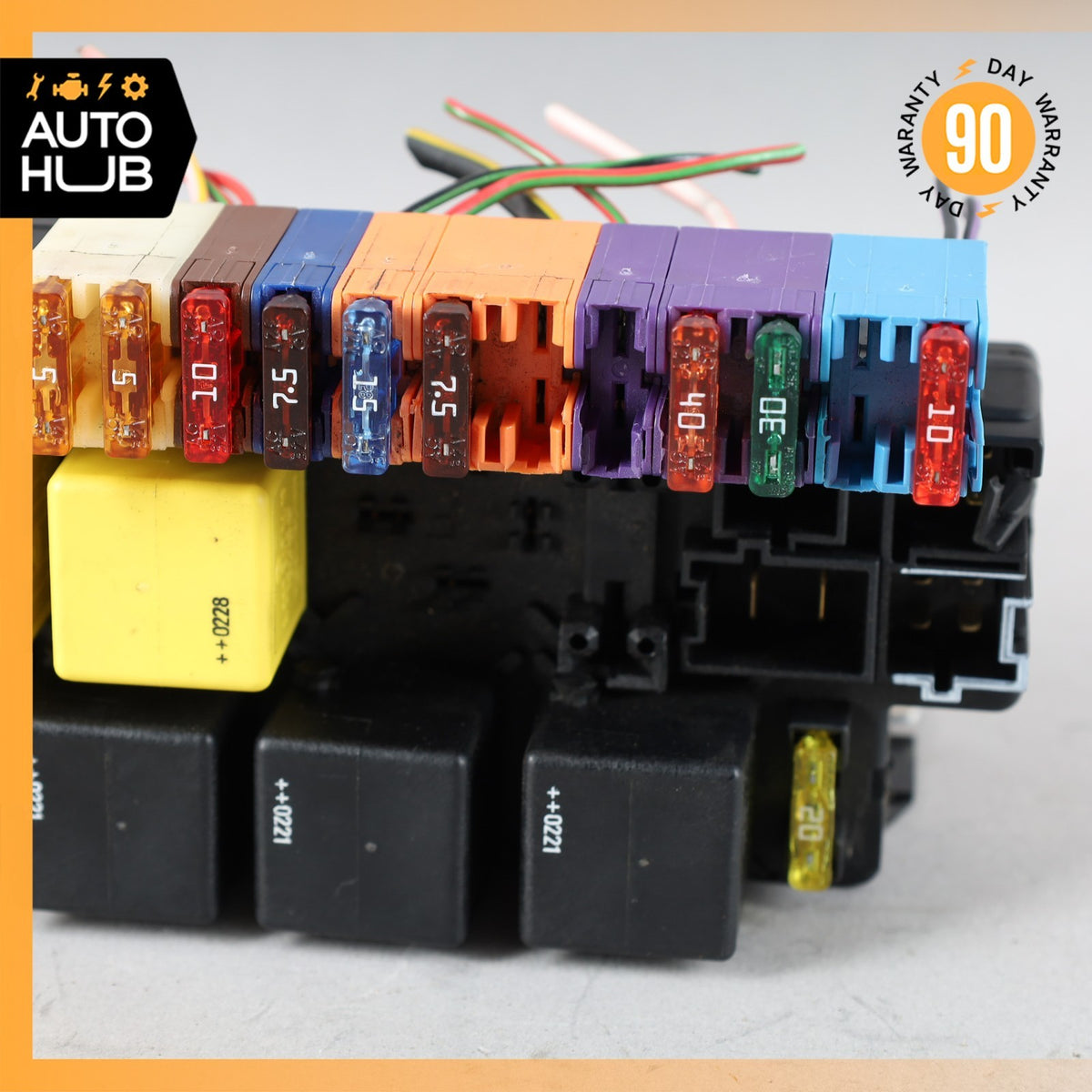 03-12 Mercedes R230 SL500 SL55 AMG Front Left SAM Fuse Box Control Module OEM - photo 4