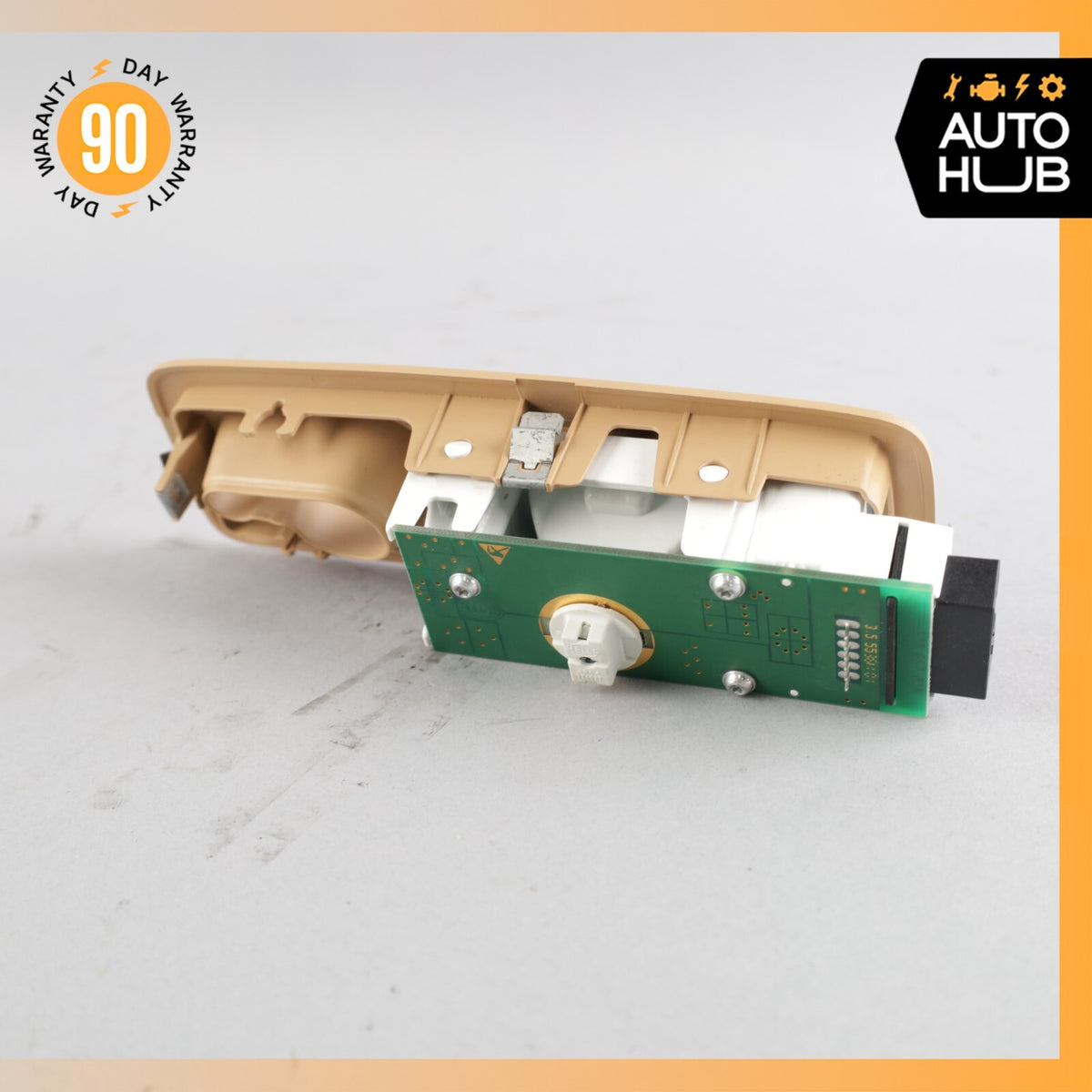 11-18 Porsche Cayenne 958 Hybrid S Dome Light Lamp Rear Left Side Beige OEM - photo 7