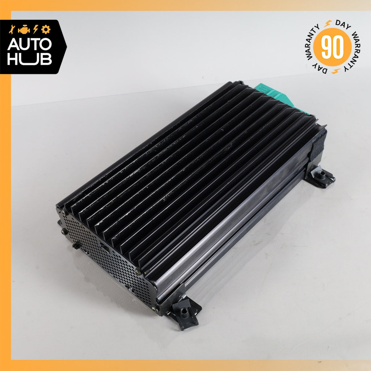 Mercedes W208 CLK430 Convertible Amplifier Amp Bose Audio Sound 2088200989 OEM - photo 3