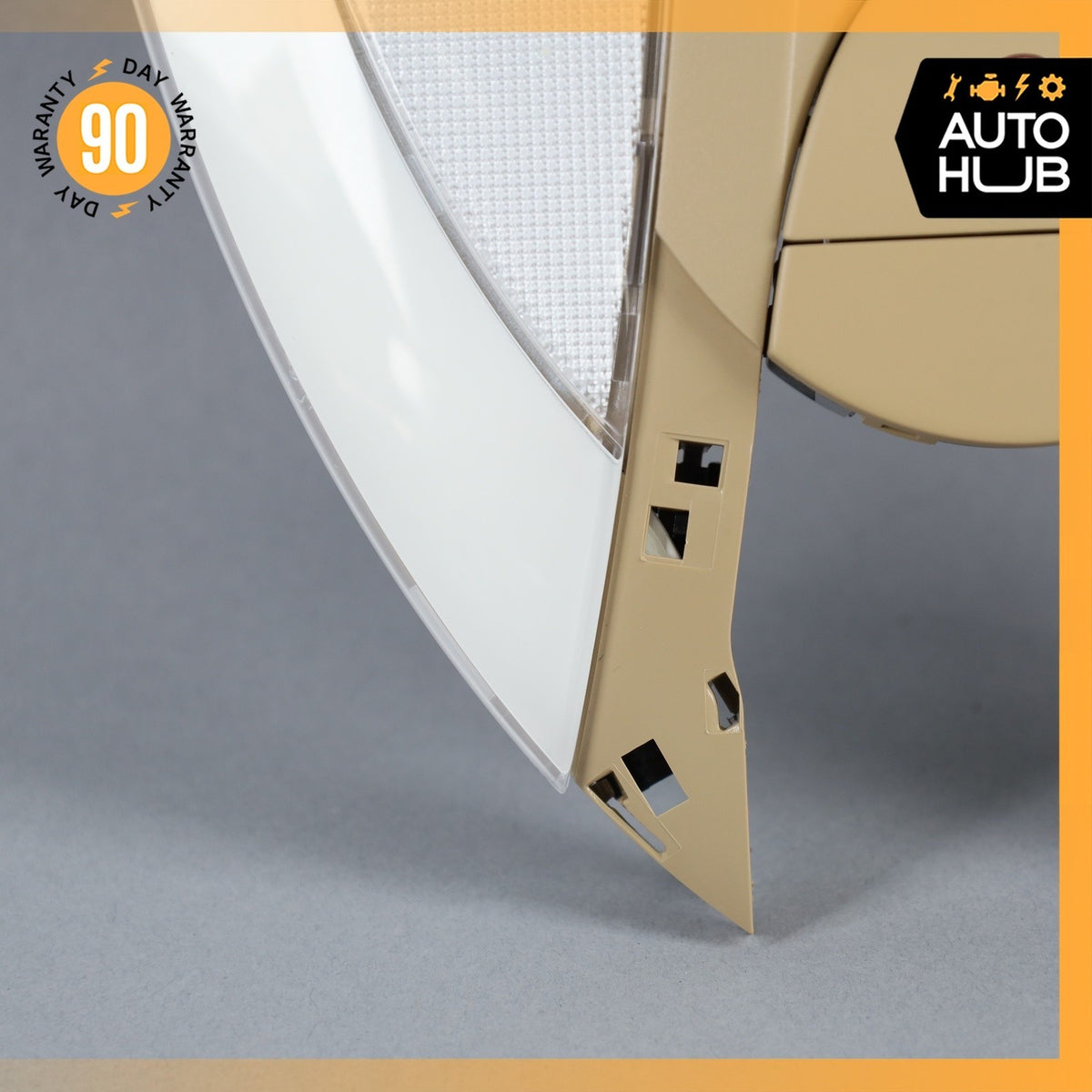 07-09 Mercedes W211 E350 E550 E63 Front Overhead Dome Light Beige 2118207201 OEM - photo 10