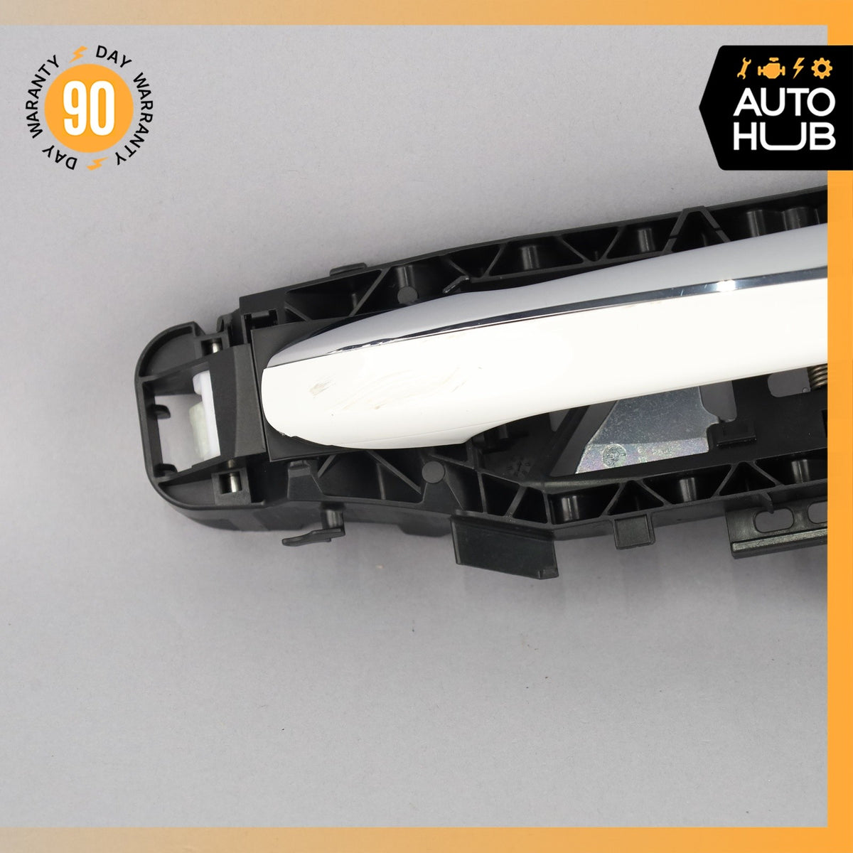 Mercedes W213 E300 Front Left Side Exterior Door Handle Keyless Go White OEM - photo 4