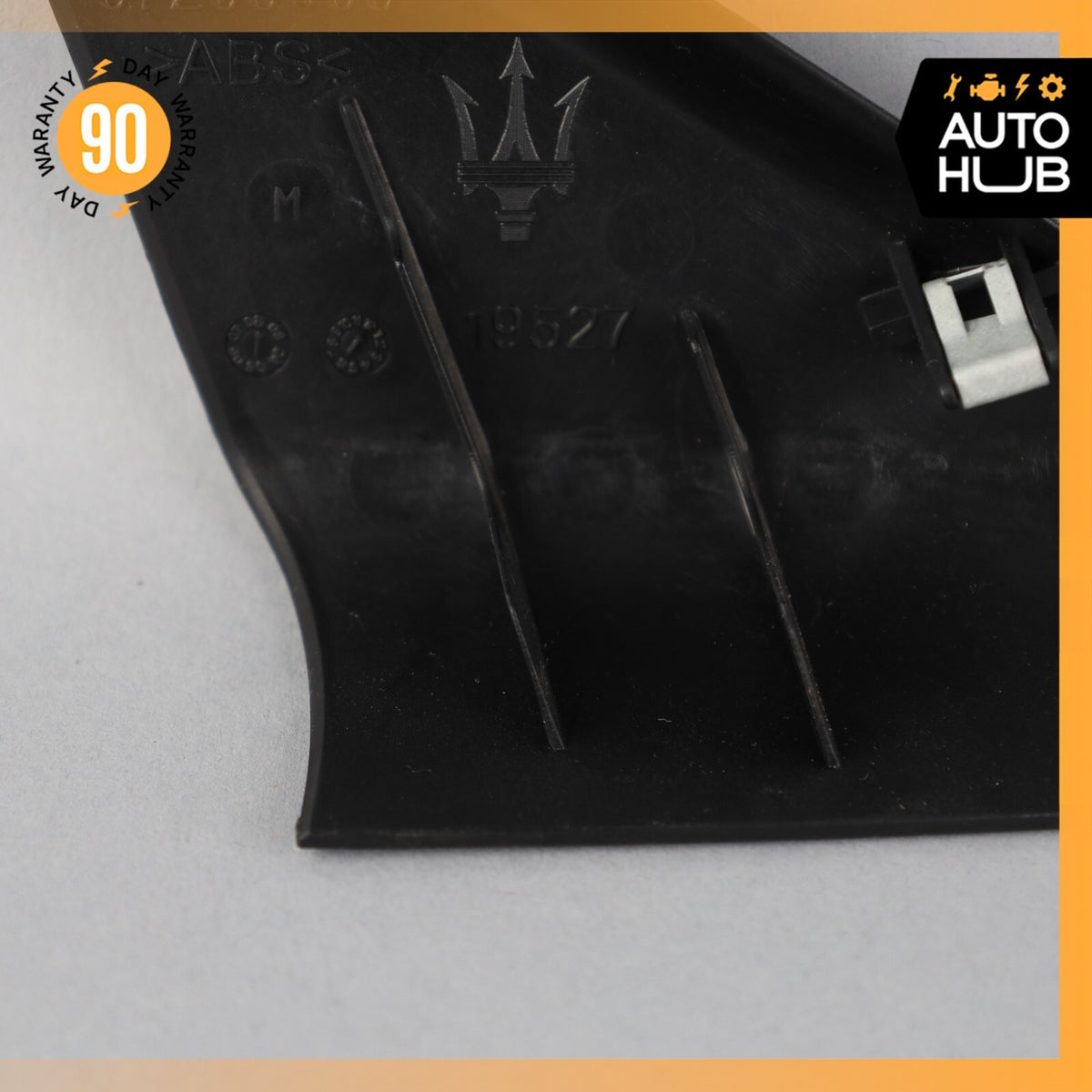 03-13 Maserati Quattroporte M139 4.7L S Left Side Door Corner Trim Panel OEM - photo 7